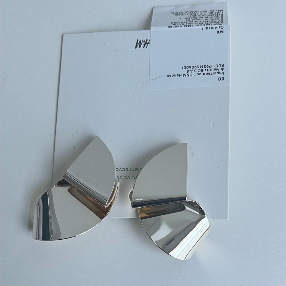 NWT H&M Silver Folded Earrings